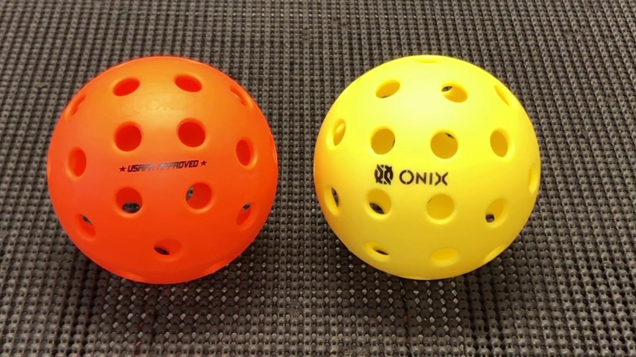 USAPA Approve Pickleball Outdoor or Indoor Pickle Ball Set PHYSIZZ Pickleball Balls Pickleballs 
